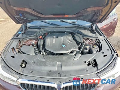 Zdjęcie 12 z 13 samochodu: 2018 BMW 640 XIGT VIN:WBAJV6C55JBJ99274 - miniatura