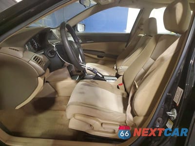 Zdjęcie 7 z 12 samochodu: 2009 HONDA ACCORD LX VIN:1HGCP26369A187002 - miniatura