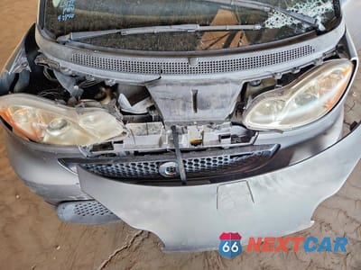 Zdjęcie 11 z 12 samochodu: 2013 SMART FORTWO PURE VIN:WMEEJ3BA1DK664409 - miniatura