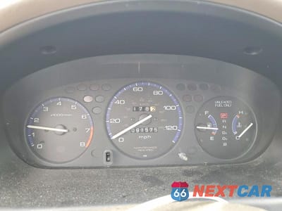 Zdjęcie 9 z 11 samochodu: 1998 HONDA CIVIC LX VIN:2HGEJ6674WH533310 - miniatura