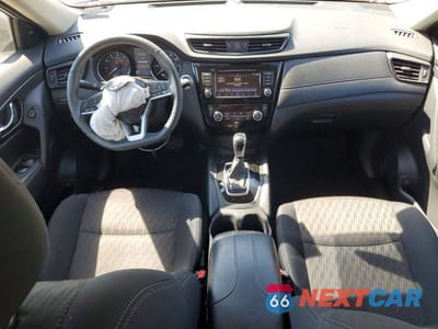 Zdjęcie 8 z 14 samochodu: 2019 NISSAN ROGUE SV VIN:5N1AT2MV6KC772626 - miniatura