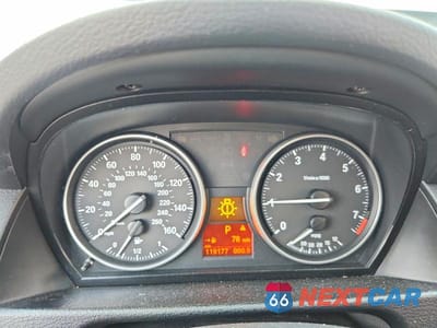 Zdjęcie 9 z 11 samochodu: 2015 BMW X1 SDRIVE28I VIN:WBAVM1C56FV497717 - miniatura