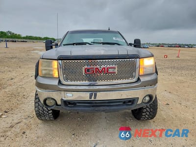 Piąte zdjęcie samochodu w środku: 2008 GMC SIERRA K1500 VIN:3GTEK13338G227217 - miniatura