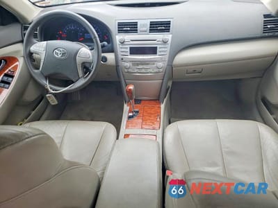 Zdjęcie 8 z 11 samochodu: 2010 TOYOTA CAMRY XLE VIN:4T4BF3EK3AR030382 - miniatura