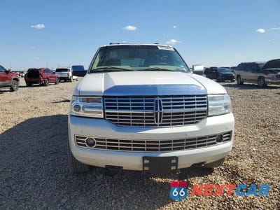 Piąte zdjęcie samochodu w środku: 2014 LINCOLN NAVIGATOR VIN:5LMJJ2J55EEL02961 - miniatura