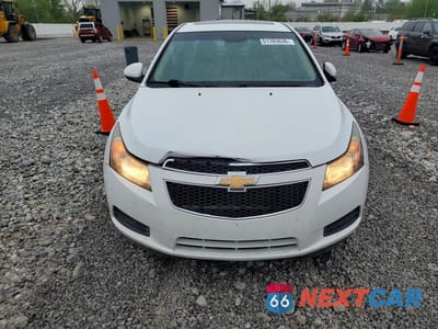 Piąte zdjęcie samochodu w środku: 2011 CHEVROLET CRUZE LT VIN:1G1PG5S96B7153990 - miniatura