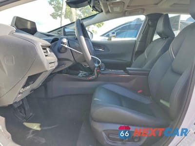 Zdjęcie 7 z 12 samochodu: 2026 TOYOTA PRIUS LIMITED VIN:JTDACAAU7T3074621 - miniatura