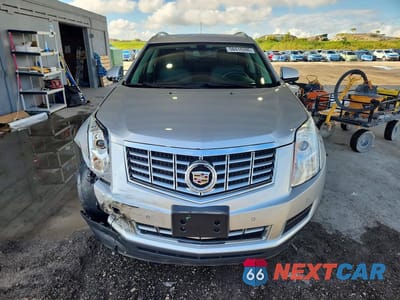 Piąte zdjęcie samochodu w środku: 2016 CADILLAC SRX LUXURY COLLECTION VIN:3GYFNBE30GS581121 - miniatura