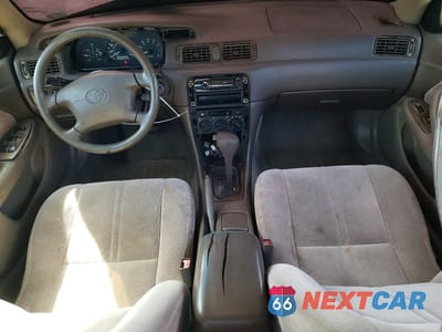 Zdjęcie 8 z 11 samochodu: 1997 TOYOTA CAMRY LE VIN:4T1BG22K1VU132260 - miniatura