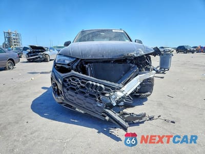 Piąte zdjęcie samochodu w środku: 2025 AUDI Q5 PREMIUM PLUS 45 VIN:WA1EAAFY1S2050252 - miniatura