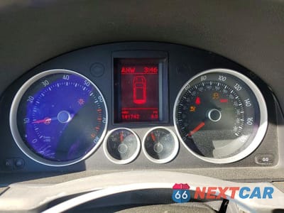 Zdjęcie 9 z 14 samochodu: 2006 VOLKSWAGEN NEW GTI VIN:WVWEV71K76W103390 - miniatura