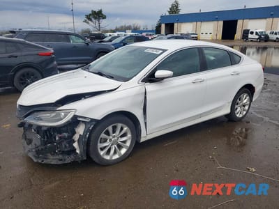 2015 CHRYSLER 200 C 1C3CCCCB8FN729642 - główne zdjęcie licytacji z USA - miniatura