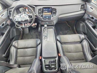 Zdjęcie 8 z 14 samochodu: 2019 VOLVO XC90 T6 R-DESIGN VIN:YV4A22PM7K1432940 - miniatura