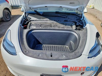 Zdjęcie 11 z 13 samochodu: 2023 TESLA MODEL Y VIN:7SAYGDEE5PF584694 - miniatura