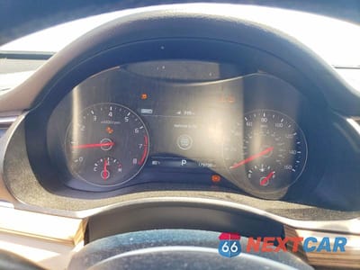 Zdjęcie 9 z 12 samochodu: 2017 KIA CADENZA TECHNOLOGY VIN:KNALC4J1XH5072497 - miniatura