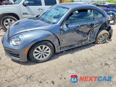 2017 VOLKSWAGEN BEETLE 1.8T 3VWF17AT2HM608004 - główne zdjęcie licytacji z USA - miniatura