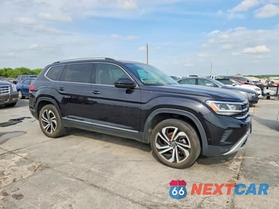 Czwarte zdjęcie samochodu z boku: 2021 VOLKSWAGEN ATLAS SEL AWD PREMIUM VIN:1V2TP2CA3MC523962 - miniatura