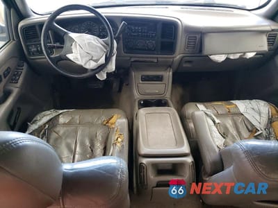 Zdjęcie 8 z 13 samochodu: 2001 CHEVROLET SILVERADO C2500 HEAVY DUTY VIN:1GCHC23U11F206866 - miniatura