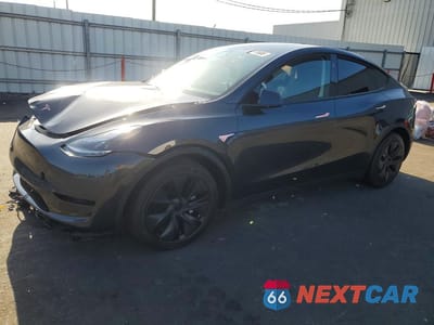 2025 TESLA MODEL Y 7SAYGDED8SF241748 - główne zdjęcie licytacji z USA - miniatura