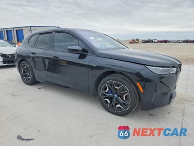 Czwarte zdjęcie samochodu z boku: 2025 BMW IX M60 VIN:WB533CF00SCT39190 - miniatura
