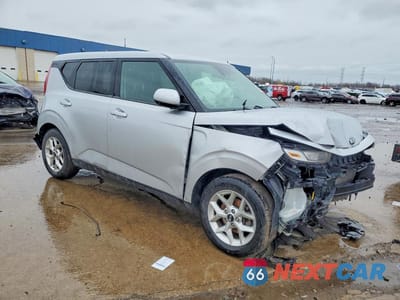 Czwarte zdjęcie samochodu z boku: 2020 KIA SOUL S VIN:KNDJ23AU9L7013245 - miniatura