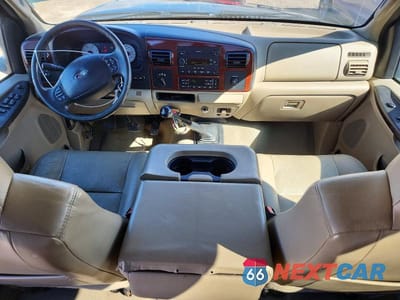 Zdjęcie 8 z 12 samochodu: 2005 FORD F350 SRW SUPER DUTY VIN:1FTWW31P45EA27847 - miniatura