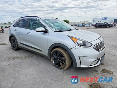 Czwarte zdjęcie samochodu z boku: 2019 KIA NIRO S TOURING VIN:KNDCC3LC4K5249208 - miniatura