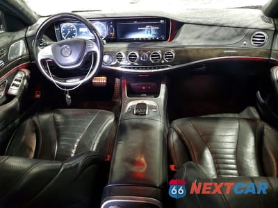 Zdjęcie 8 z 12 samochodu: 2016 MERCEDES-BENZ S 550 VIN:WDDUG8CB8GA245342 - miniatura
