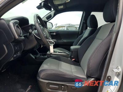 Zdjęcie 7 z 12 samochodu: 2021 TOYOTA TACOMA TRD SPORT VIN:5TFAZ5CN0MX107478 - miniatura
