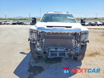 Piąte zdjęcie samochodu w środku: 2023 GMC SIERRA K2500 SLE VIN:1GT49MEY2PF182501 - miniatura