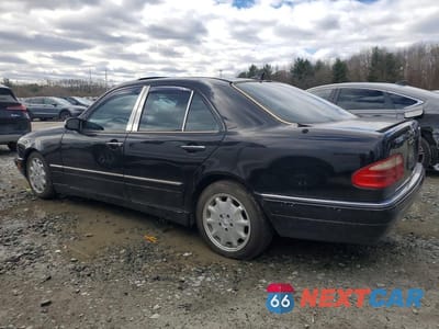 Drugie zdjęcie samochodu z przodu: 1996 MERCEDES-BENZ E 300D VIN:WDBJF20F5TJ013892 - miniatura