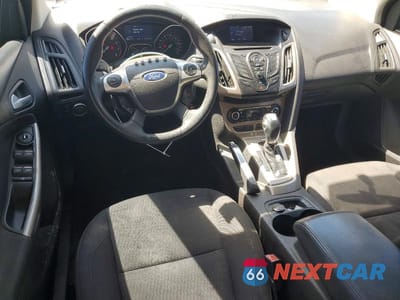 Zdjęcie 8 z 11 samochodu: 2012 FORD FOCUS SEL VIN:1FAHP3M22CL437471 - miniatura