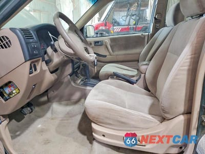 Zdjęcie 7 z 13 samochodu: 2003 ISUZU RODEO S VIN:4S2CK58W434303460 - miniatura
