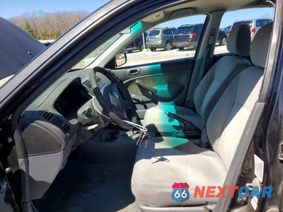 Zdjęcie 7 z 11 samochodu: 2001 HONDA CIVIC DX VIN:2HGES16271H568940 - miniatura