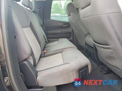 Zdjęcie 10 z 11 samochodu: 2016 TOYOTA TUNDRA SR VIN:5TFTW5F12GX009258 - miniatura