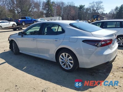 Drugie zdjęcie samochodu z przodu: 2024 TOYOTA CAMRY LE VIN:4T1C11BK9RU111422 - miniatura