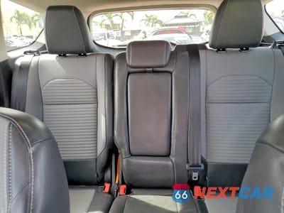 Zdjęcie 10 z 12 samochodu: 2019 FORD ESCAPE SE VIN:1FMCU0GD2KUB07715 - miniatura