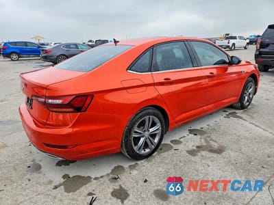 Trzecie zdjęcie samochodu z tyłu: 2019 VOLKSWAGEN JETTA S VIN:3VWC57BU8KM106605 - miniatura