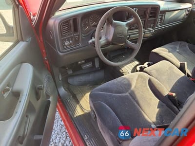 Zdjęcie 8 z 13 samochodu: 2002 GMC SIERRA VIN:1GTEC14W62Z207766 - miniatura