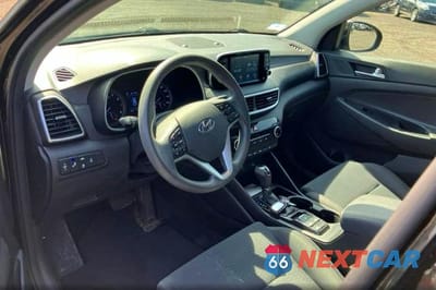 Zdjęcie 9 z 14 samochodu: 2019 HYUNDAI TUCSON VALUE VIN:KM8J3CA44KU045643 - miniatura