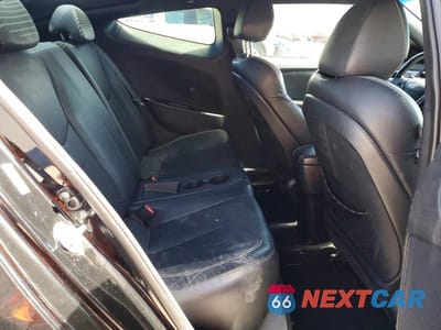 Zdjęcie 10 z 12 samochodu: 2016 HYUNDAI VELOSTER TURBO VIN:KMHTC6AE9GU255472 - miniatura