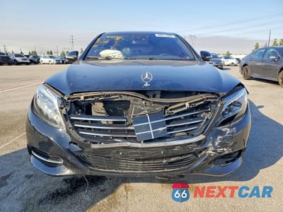 Piąte zdjęcie samochodu w środku: 2017 MERCEDES-BENZ S 550 VIN:WDDUG8CB3HA329179 - miniatura