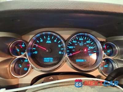 Zdjęcie 9 z 13 samochodu: 2008 CHEVROLET SILVERADO K2500 HEAVY DUTY VIN:1GCHK29K98E111528 - miniatura
