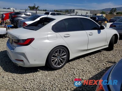 Trzecie zdjęcie samochodu z tyłu: 2023 BMW 330I VIN:3MW69FF00P8D14500 - miniatura