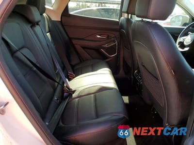 Zdjęcie 11 z 13 samochodu: 2020 JAGUAR E-PACE SE VIN:SADFP2FXXL1014349 - miniatura