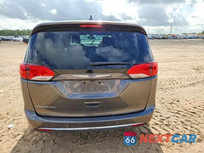 Zdjęcie 6 z 13 samochodu: 2020 CHRYSLER PACIFICA TOURING VIN:2C4RC1FG9LR127316 - miniatura