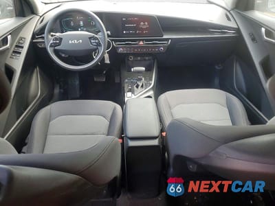 Zdjęcie 8 z 13 samochodu: 2026 KIA NIRO LX VIN:KNDCP3LE8T5319770 - miniatura