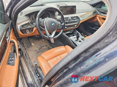 Zdjęcie 8 z 12 samochodu: 2018 BMW 530 XI VIN:WBAJA7C54JWC75807 - miniatura
