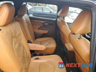 Zdjęcie 10 z 13 samochodu: 2021 TOYOTA HIGHLANDER HYBRID PLATINUM VIN:5TDEBRCHXMS031975 - miniatura