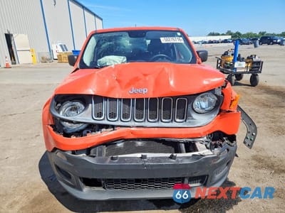 Piąte zdjęcie samochodu w środku: 2016 JEEP RENEGADE SPORT VIN:ZACCJAAT8GPD26996 - miniatura